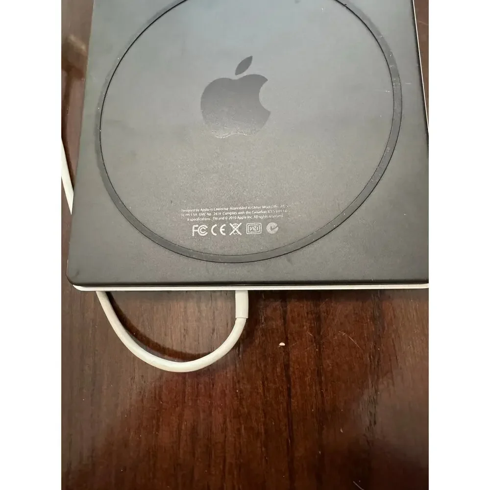 Apple USB Super Drive Model A1379 External CD-Rom DVD Drive